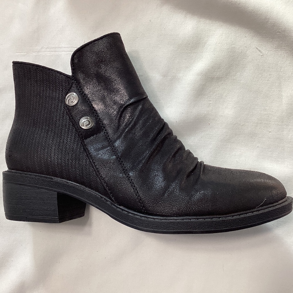NWT Baretraps Stevie ankle boot - Picture 4 of 16